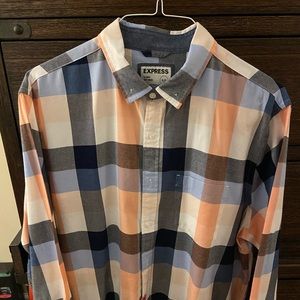 Express casual men’s button down